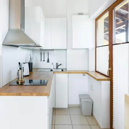 Todorka In * Μπάνσκο